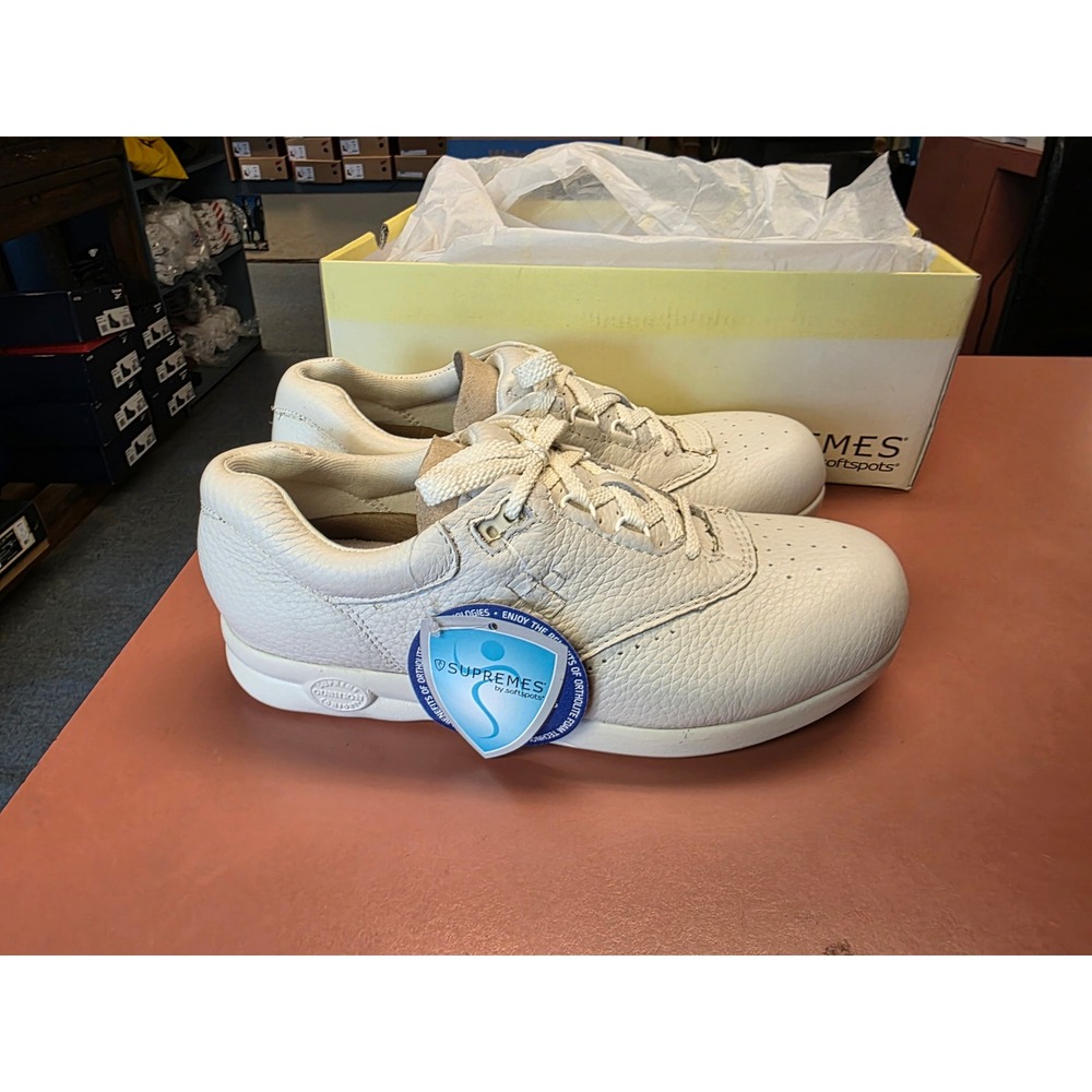 Softspots Supremes Marathon White Leather Walking Shoes Womens 9 M 122404 NIB